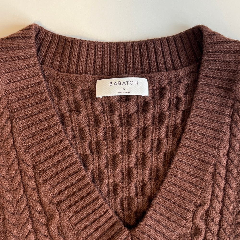 Aritzia Babaton Emporia Cable-knit 100% Merino Wool Sweater Vest Brown Small - Picture 2 of 10